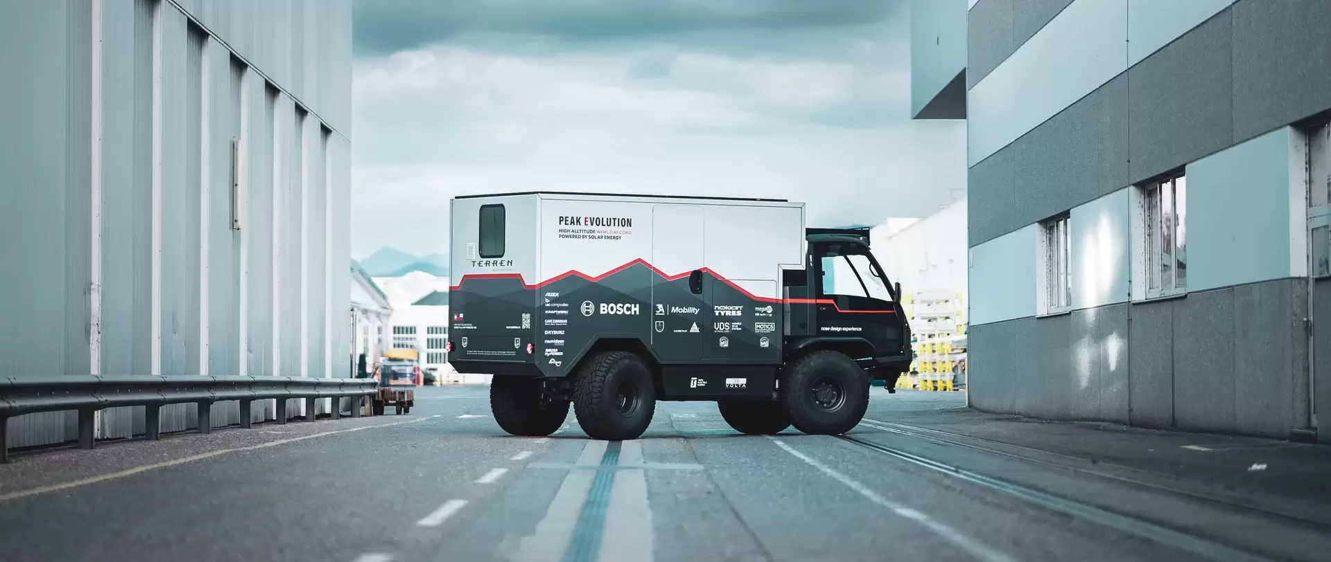 Expeditionsfahrzeug «TERREN» von Peak Evolution