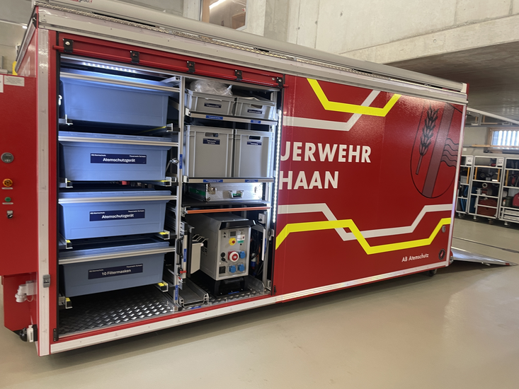 ecopowertrolley im Abrollbehälterfahrzeug der Feuerwehr Schaan