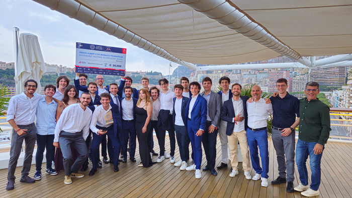 Team von Physis PEB beim Monaco Energy Boat Challenge 2024